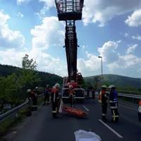 f0ea5fa9-56f0-445e-acb5-9873d847b1f7.jpg